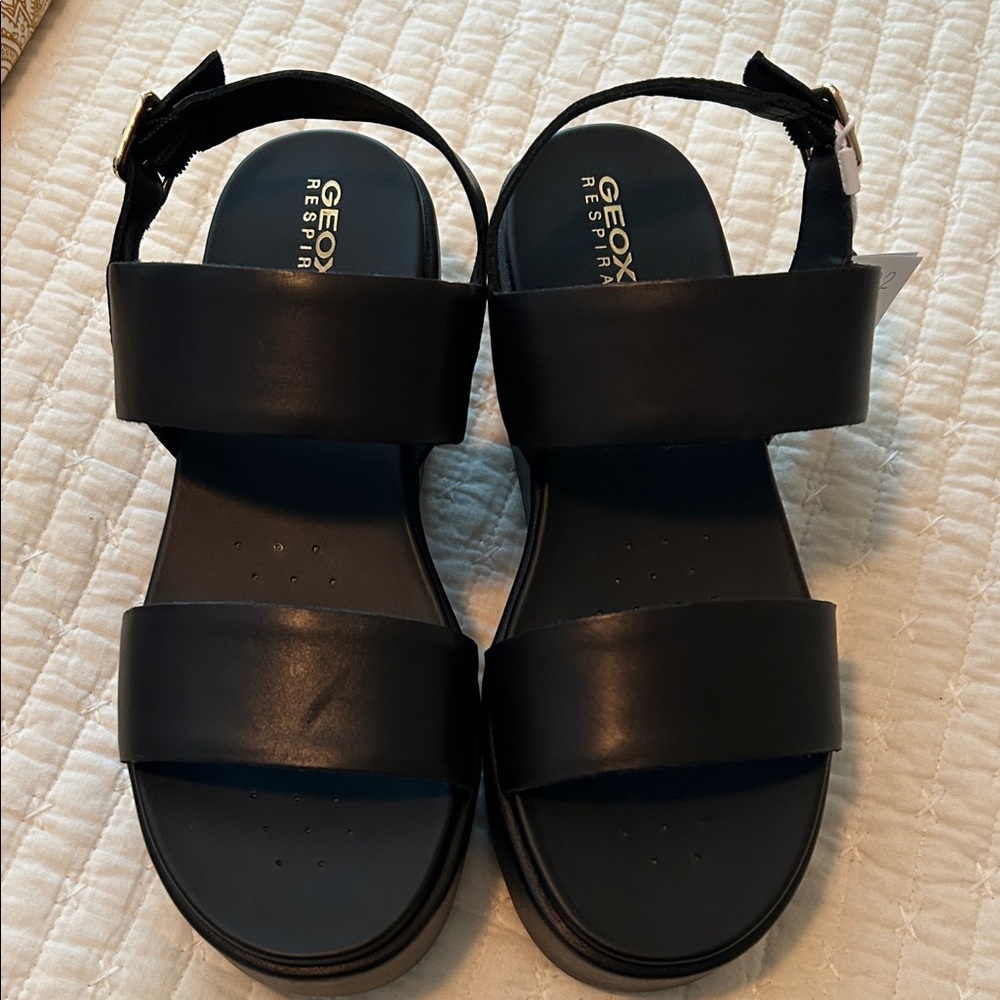 Geox Women's Elegant Black Sandals